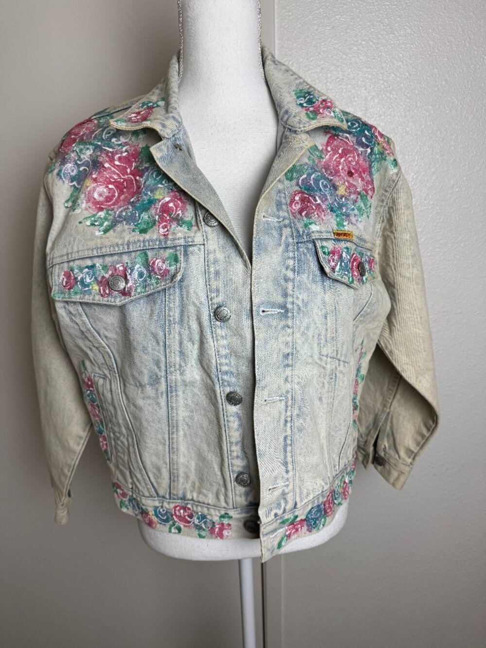 Vintage Jordache Jean Jacket Size S Oversize Pink Floral Hippie